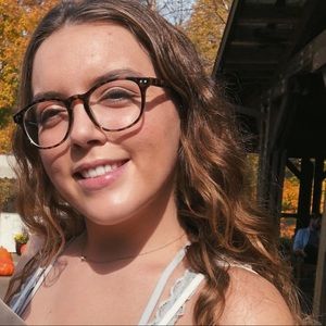 Meet your Posher, Kelsey